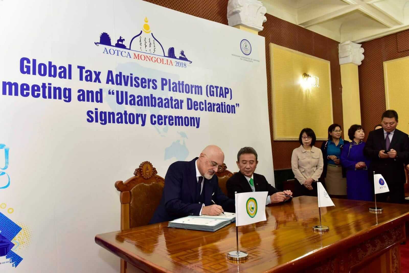 signature-of-the-ulaanbaatar-declaration_45241313741_o